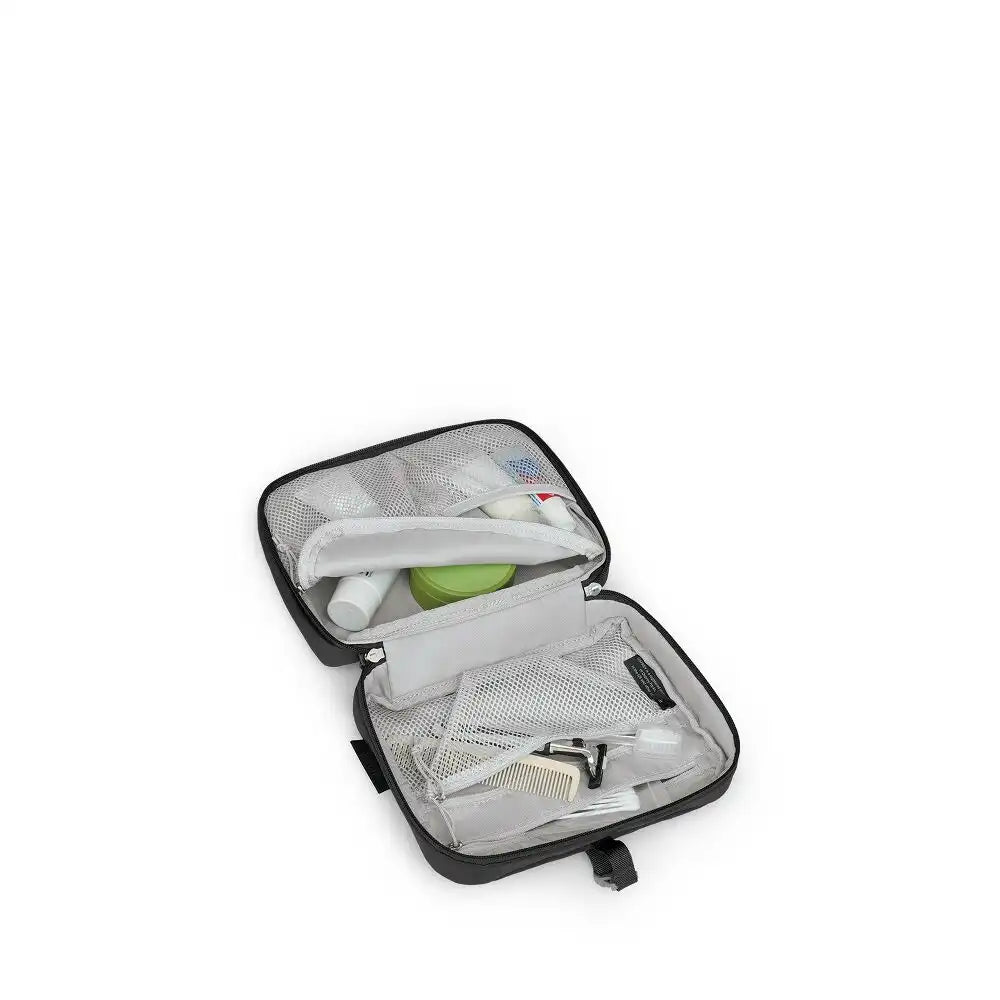 Daylite™ Hanging Toiletry Kit