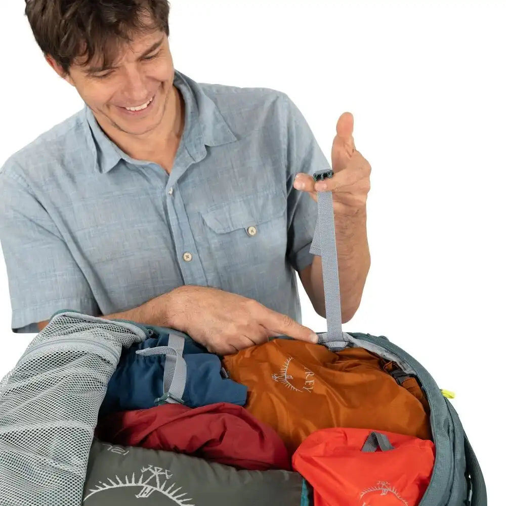 Farpoint™ Fairview™ Carry-On Wheeled Travel Pack 21.5"/36L