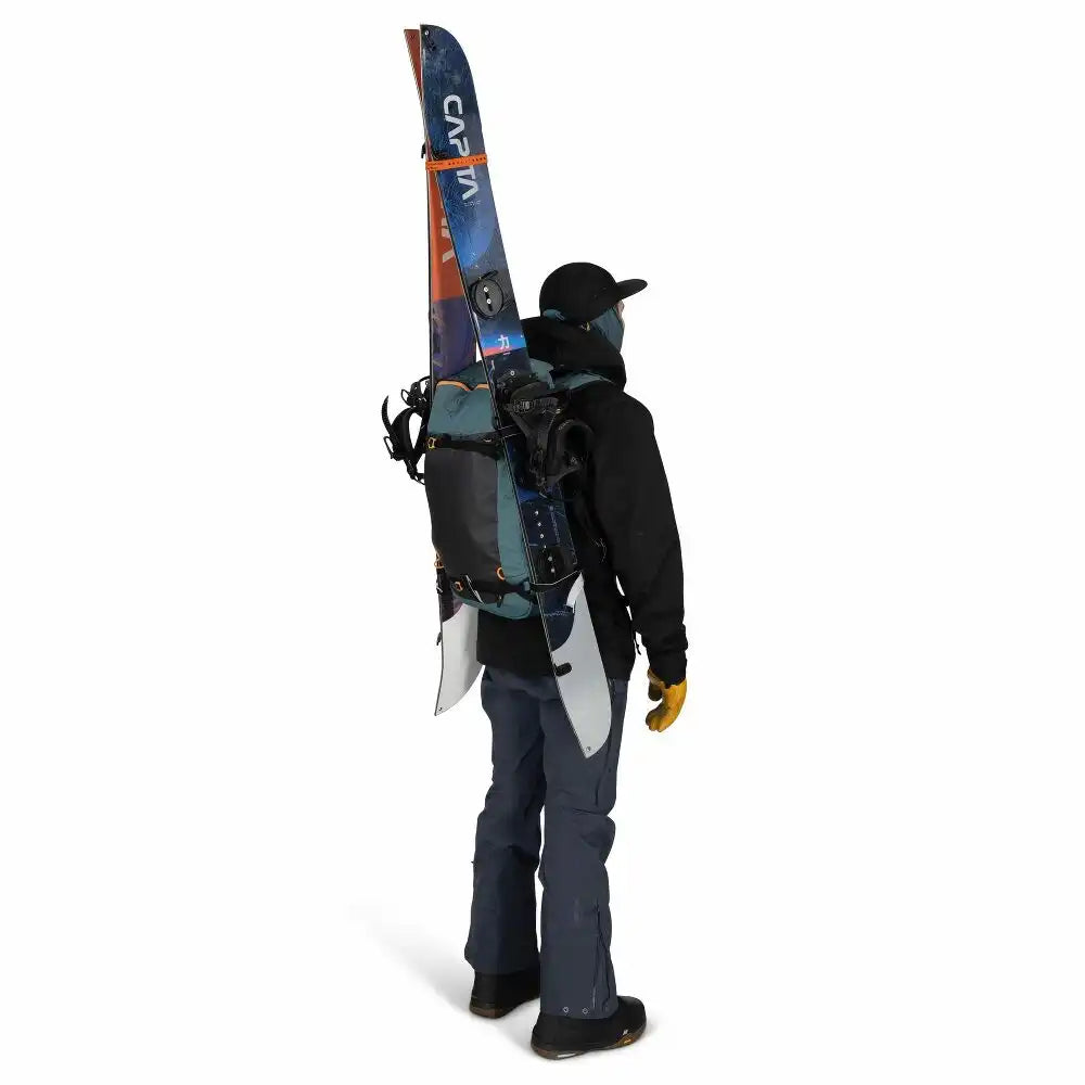 Soelden 25L Ski & Snowboard Backpack
