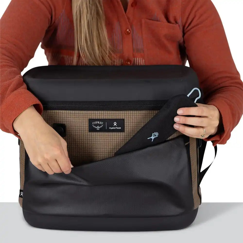Hydro Flask® Campcore Carryout™ Cooler 30L