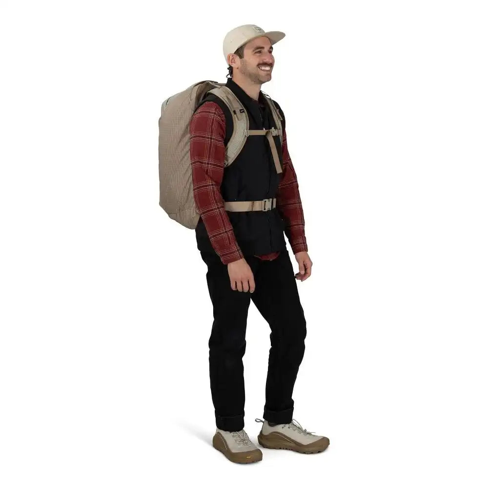Osprey x Danner Farpoint™ 40 Travel Backpack